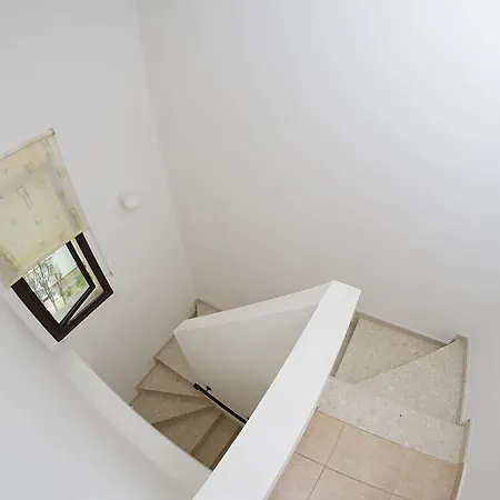 Holiday Kennedy Ave 200/15 Tatil Evi *